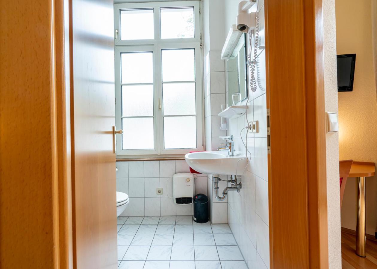 Hotel Restaurant Schwert Kehl Экстерьер фото