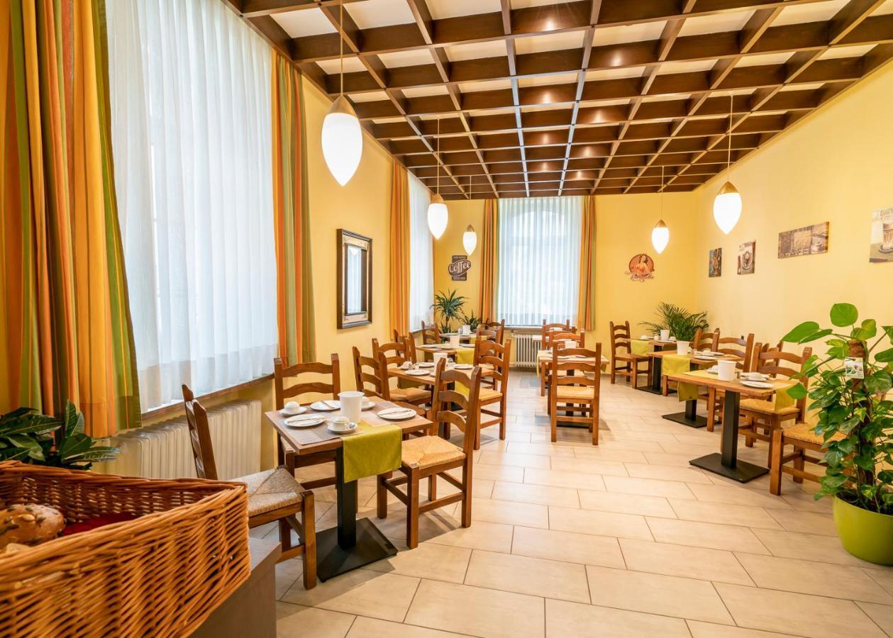 Hotel Restaurant Schwert Kehl Экстерьер фото