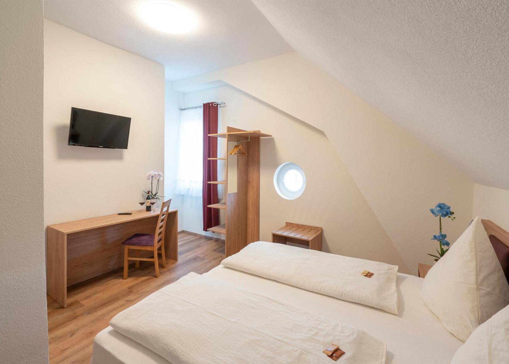 Hotel Restaurant Schwert Kehl Экстерьер фото