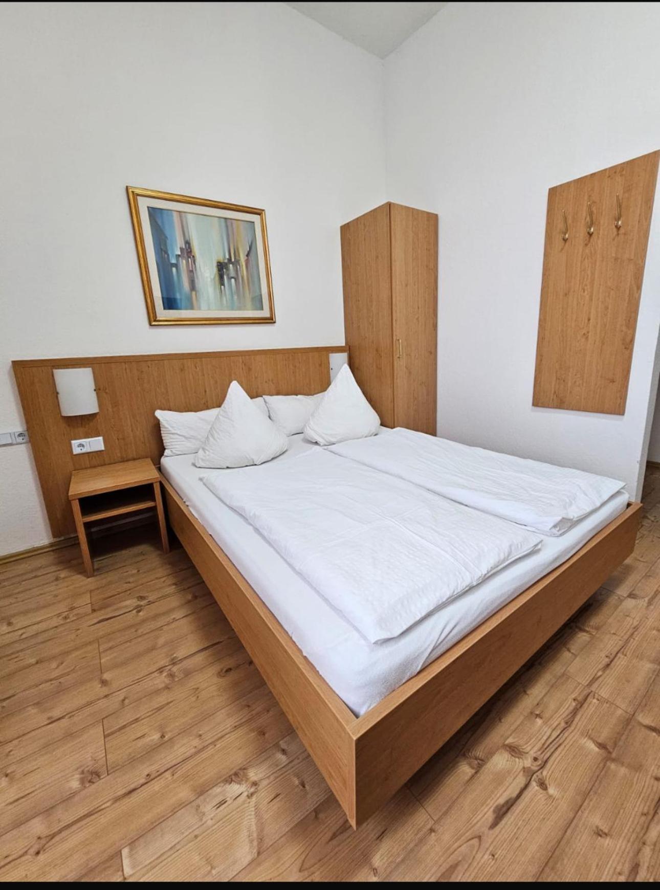 Hotel Restaurant Schwert Kehl Экстерьер фото
