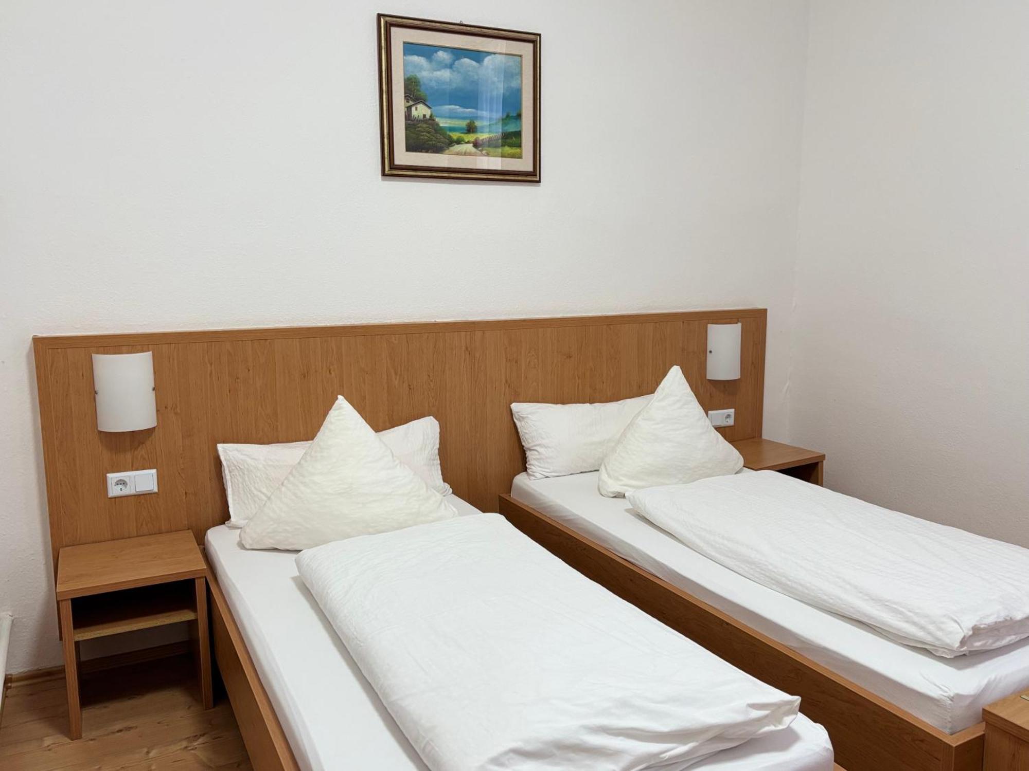 Hotel Restaurant Schwert Kehl Экстерьер фото