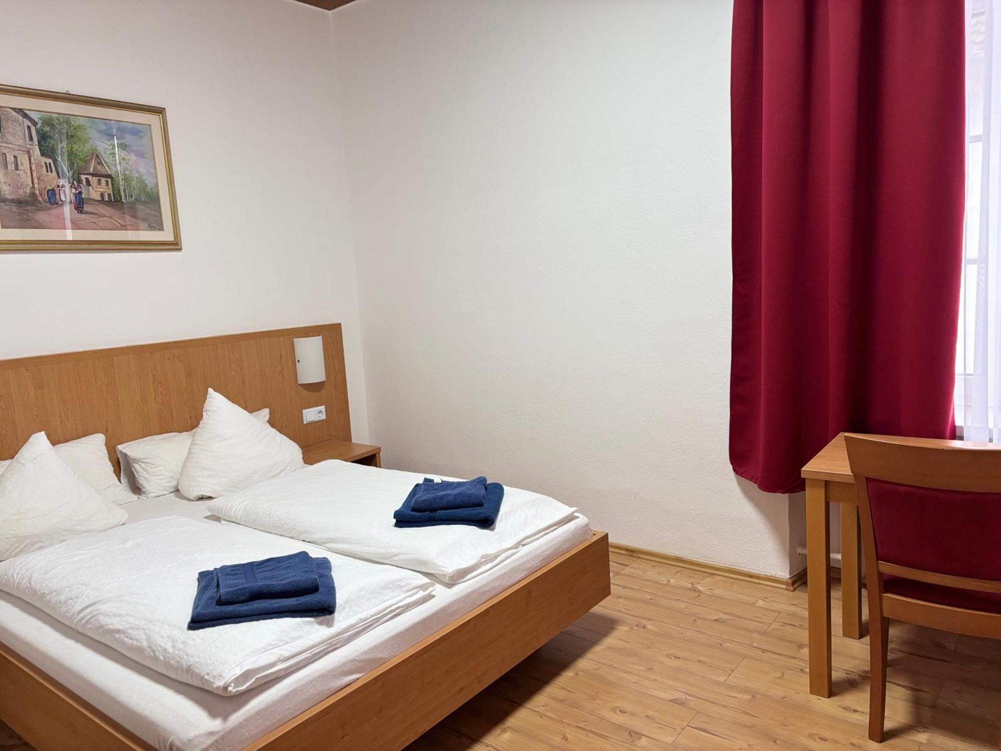 Hotel Restaurant Schwert Kehl Экстерьер фото